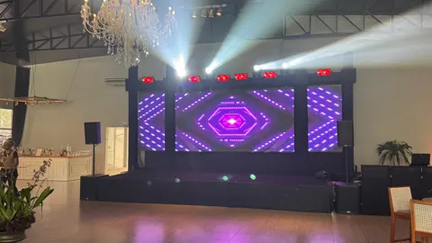 Painel de LED — registro 26 do acervo CBS Som