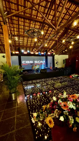 Painel de LED — registro 32 do acervo CBS Som